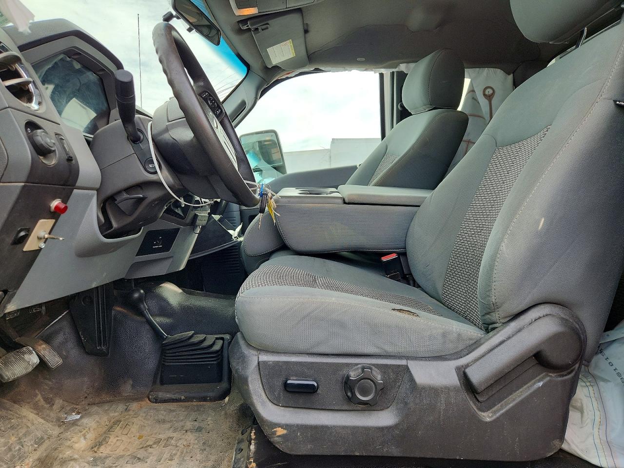Ford F-550 Super Duty