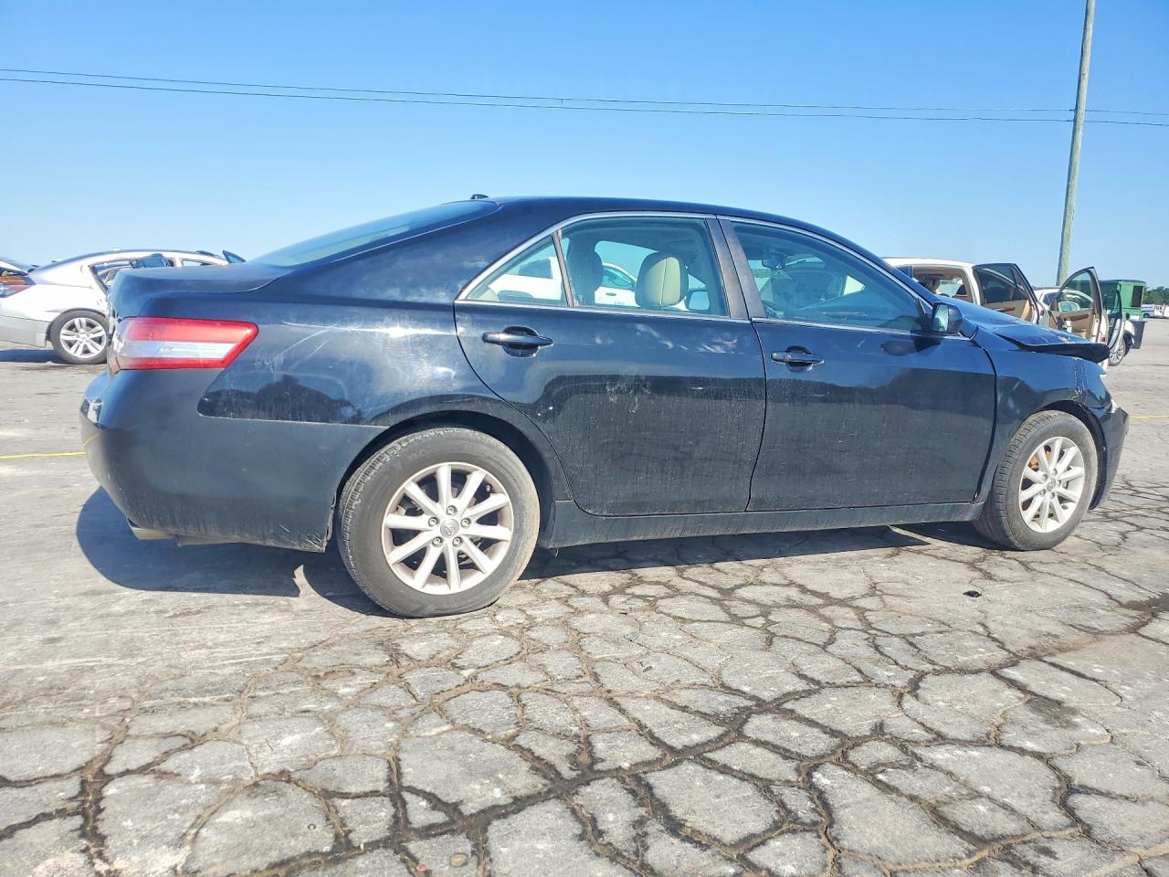 Toyota Camry Xle