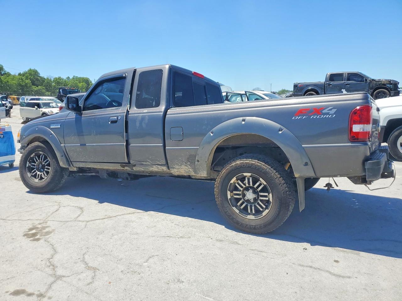 Ford Ranger Super Cab