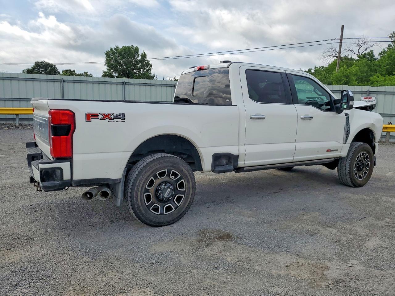 Ford F-350 Super Duty