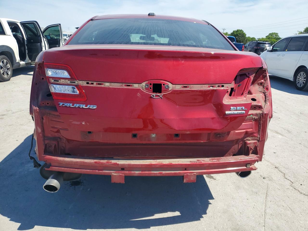 Ford Taurus Sel