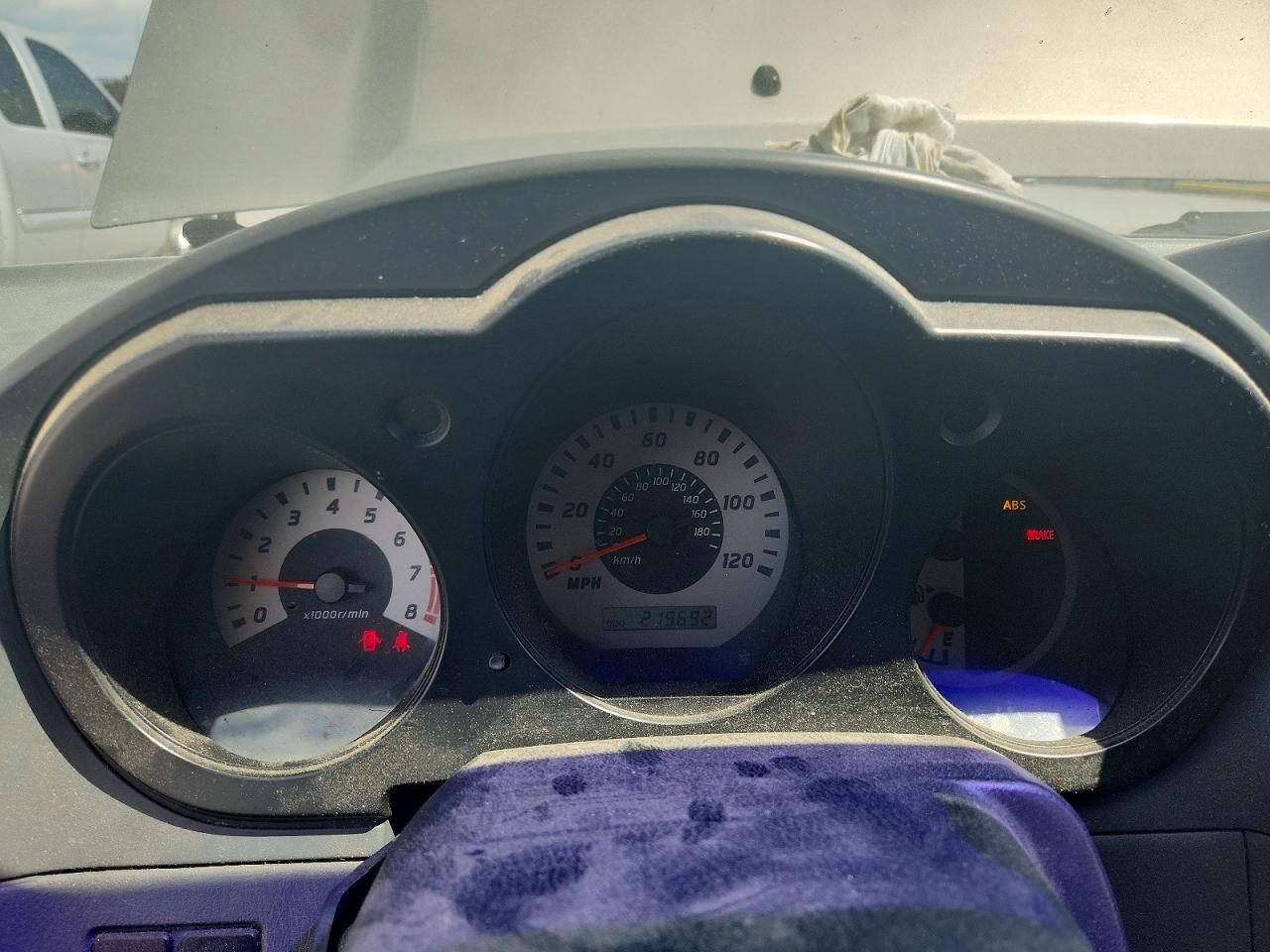 Nissan Frontier Crew Cab Xe V6