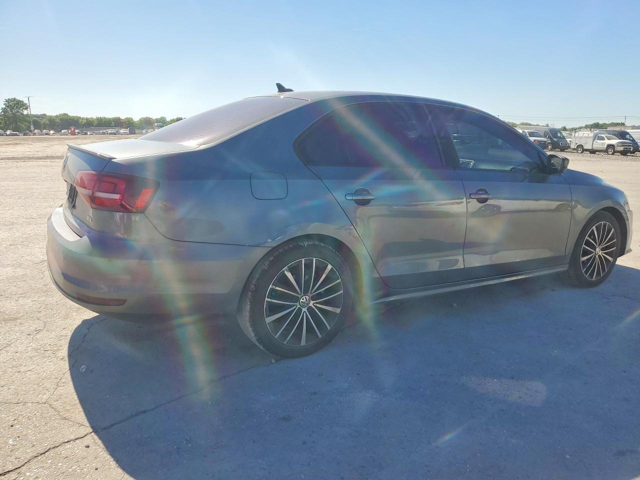 Volkswagen Jetta Sport