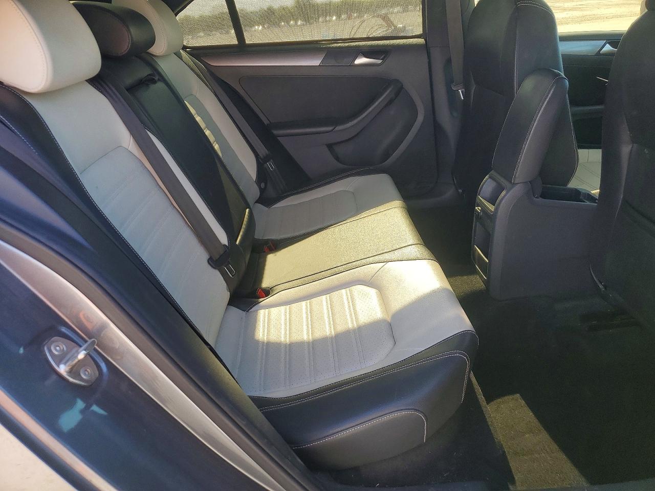 Volkswagen Jetta Sport