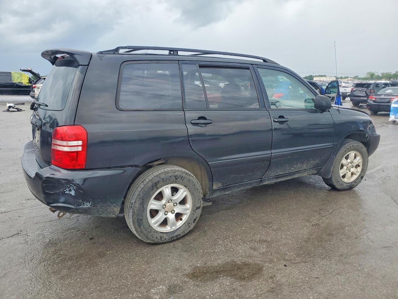 Toyota Highlander Base