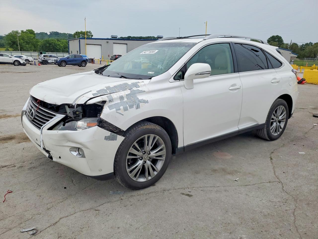 Salvage Lexus RX Image