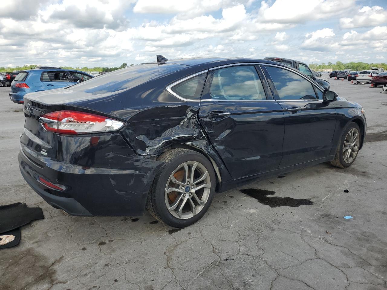 Ford Fusion Sel