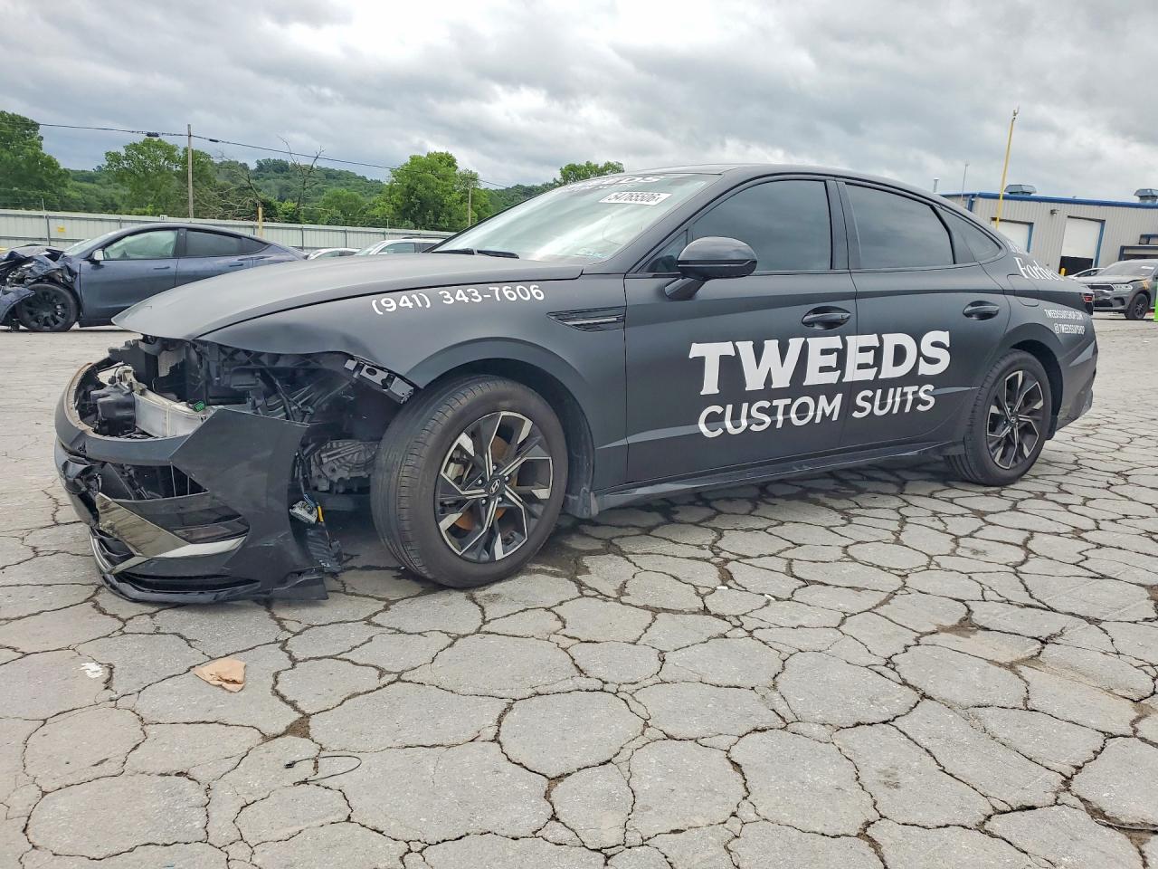 Salvage Hyundai SONATA Image