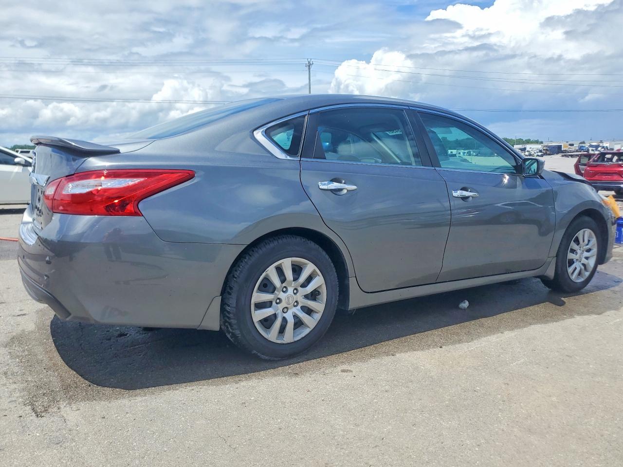 Nissan Altima 2.5 S