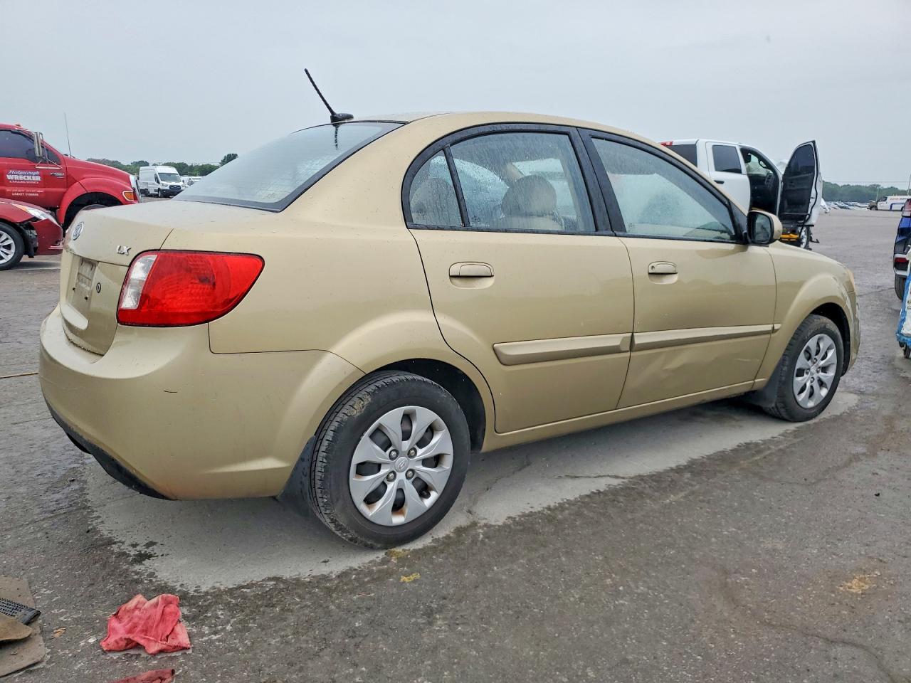 Kia Rio Base