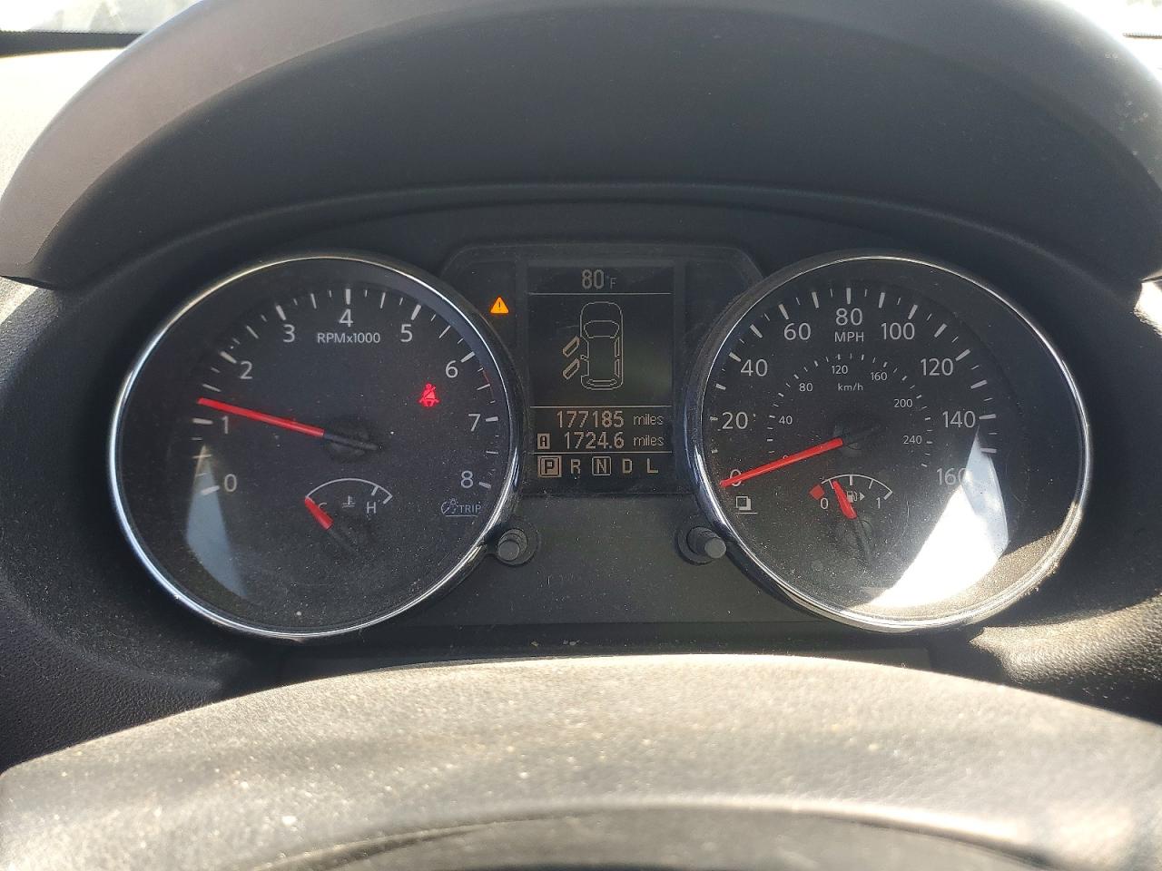 Nissan Rogue S