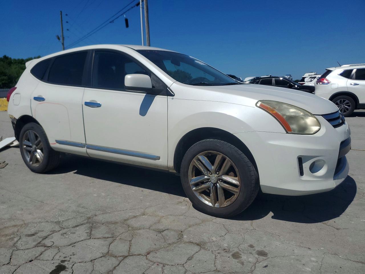 Nissan Rogue S