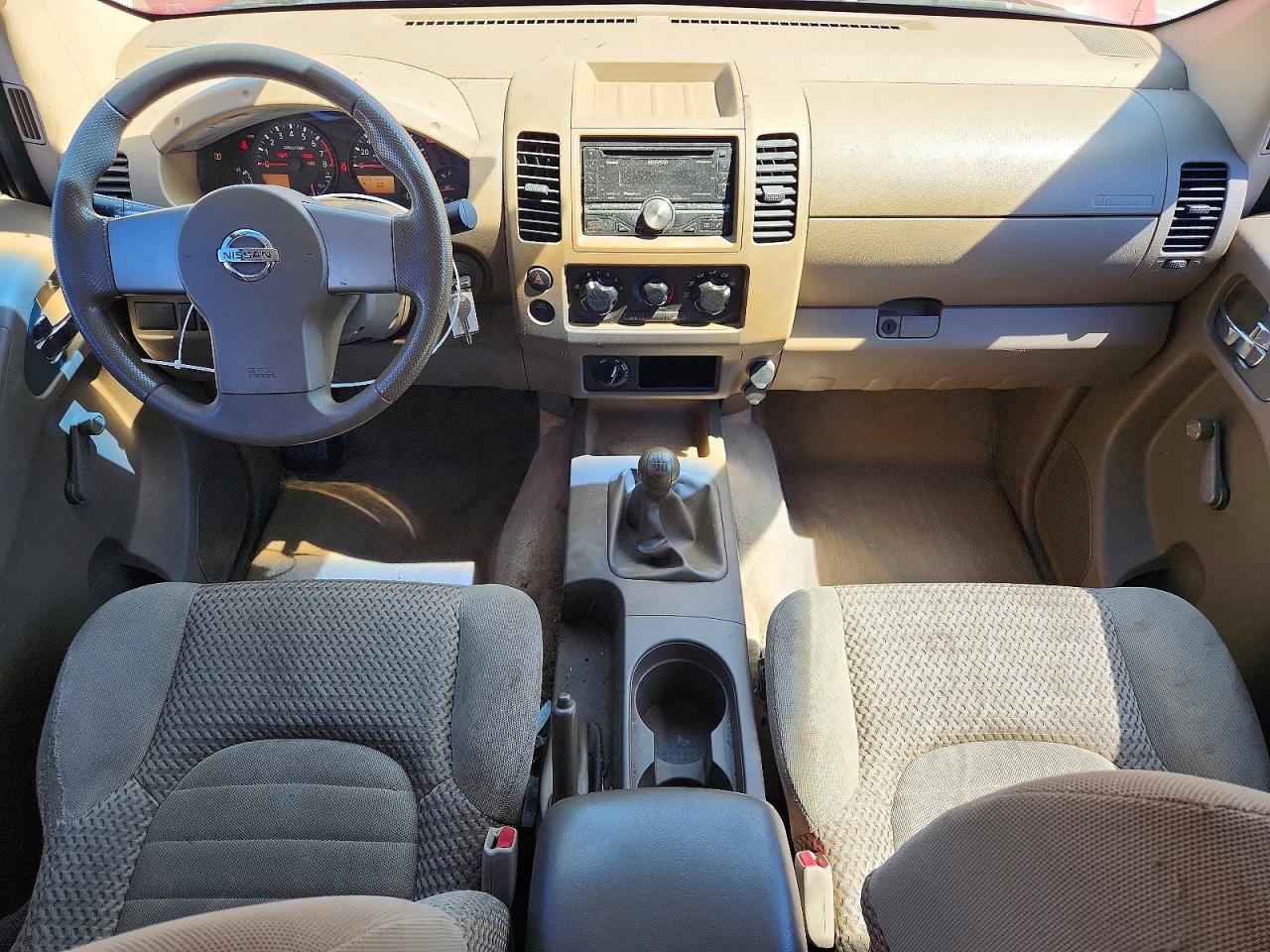 Nissan Frontier Se