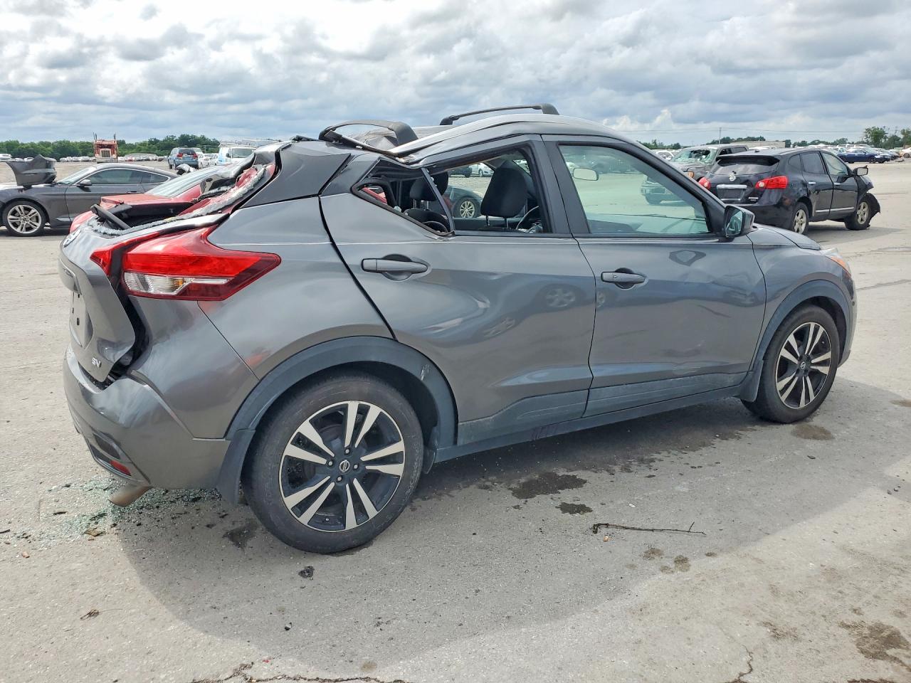 Nissan Kicks Sv