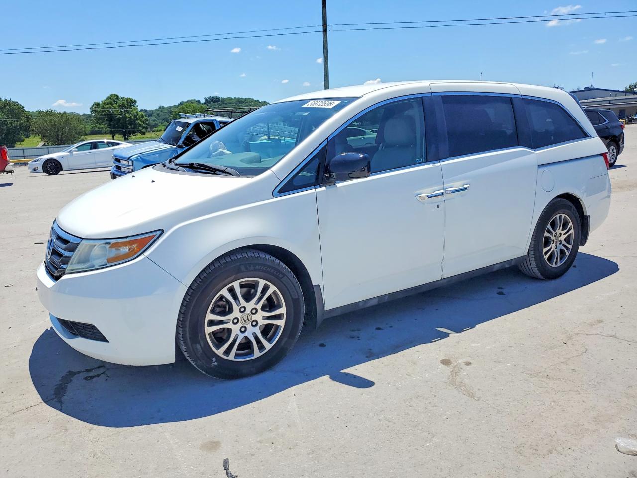 Salvage Honda Odyssey Image