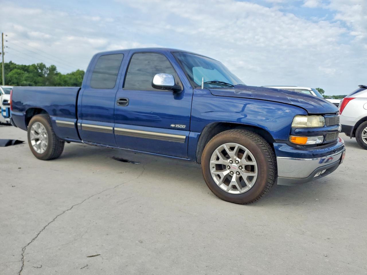 Chevrolet Silverado C1500