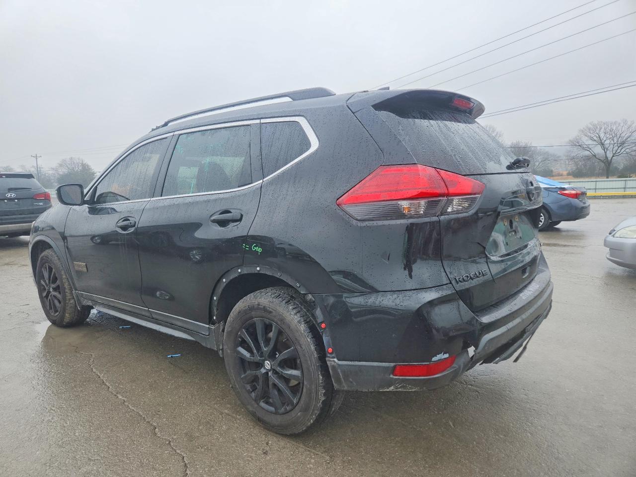 Nissan Rogue Sv