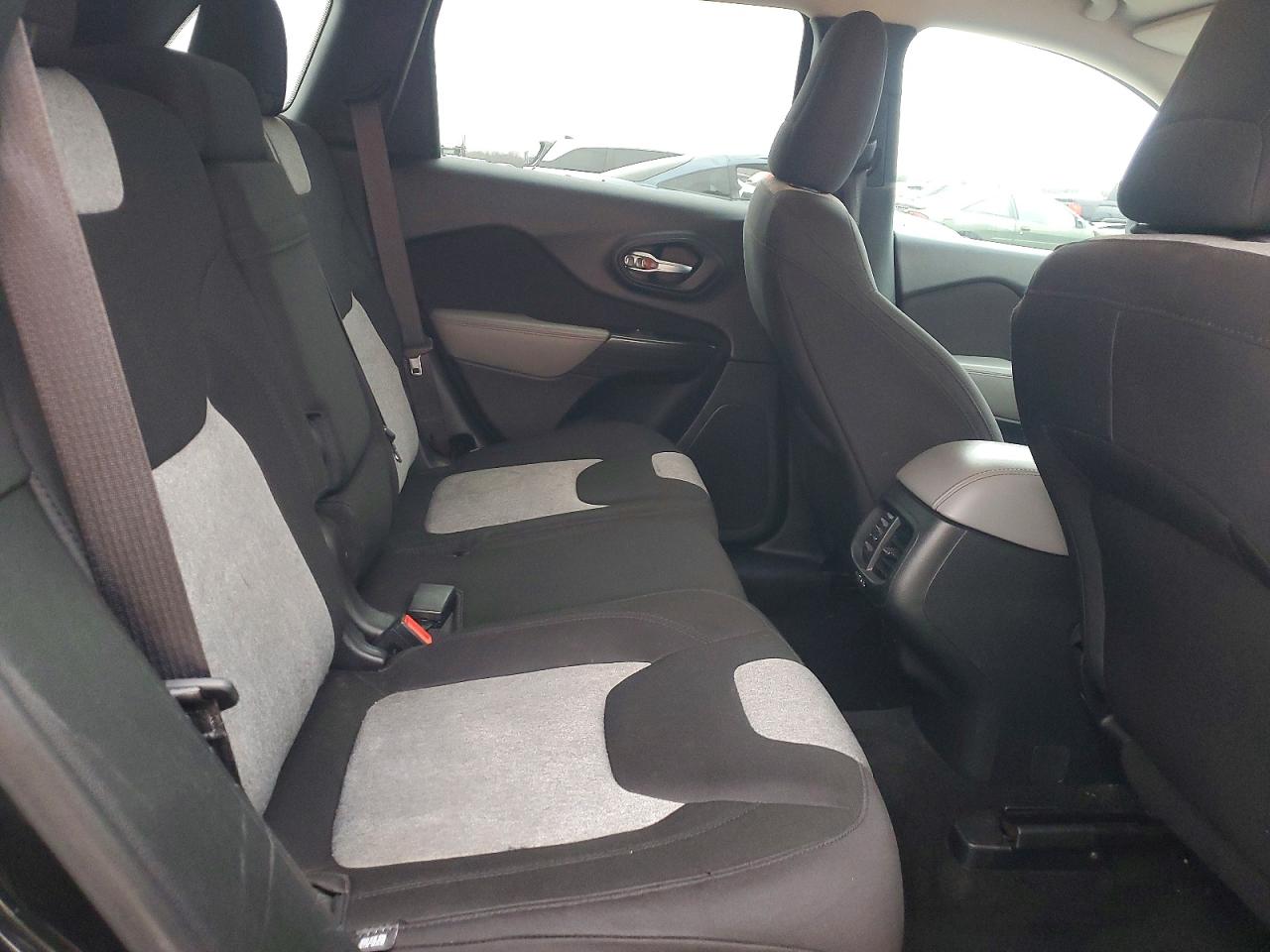 Jeep Grand Cherokee Latitude
