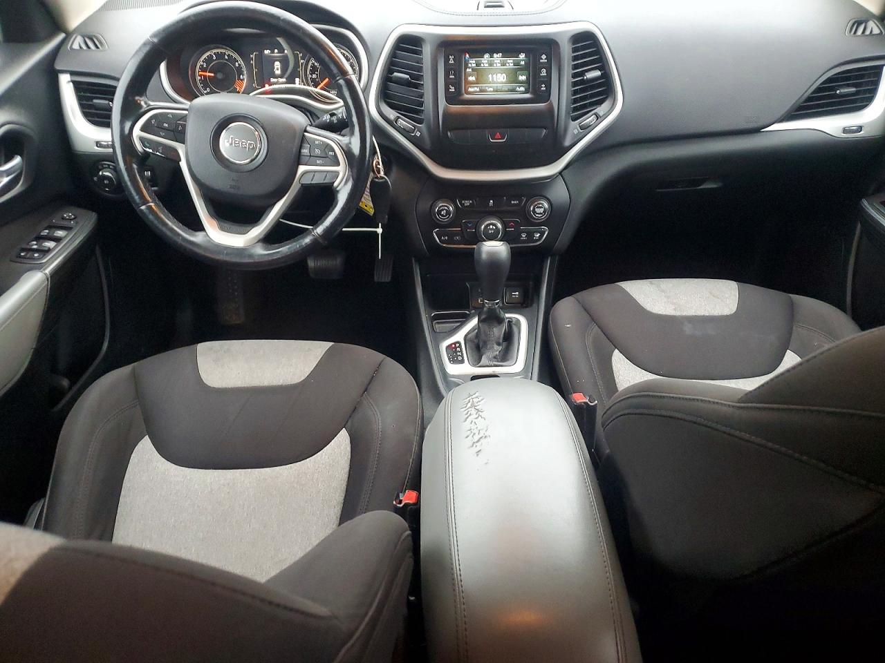 Jeep Grand Cherokee Latitude