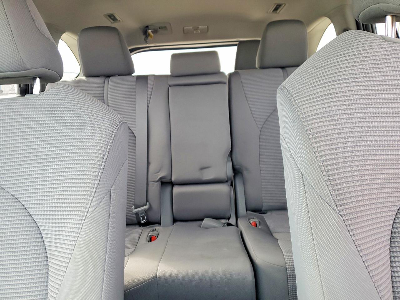 Toyota Highlander Le