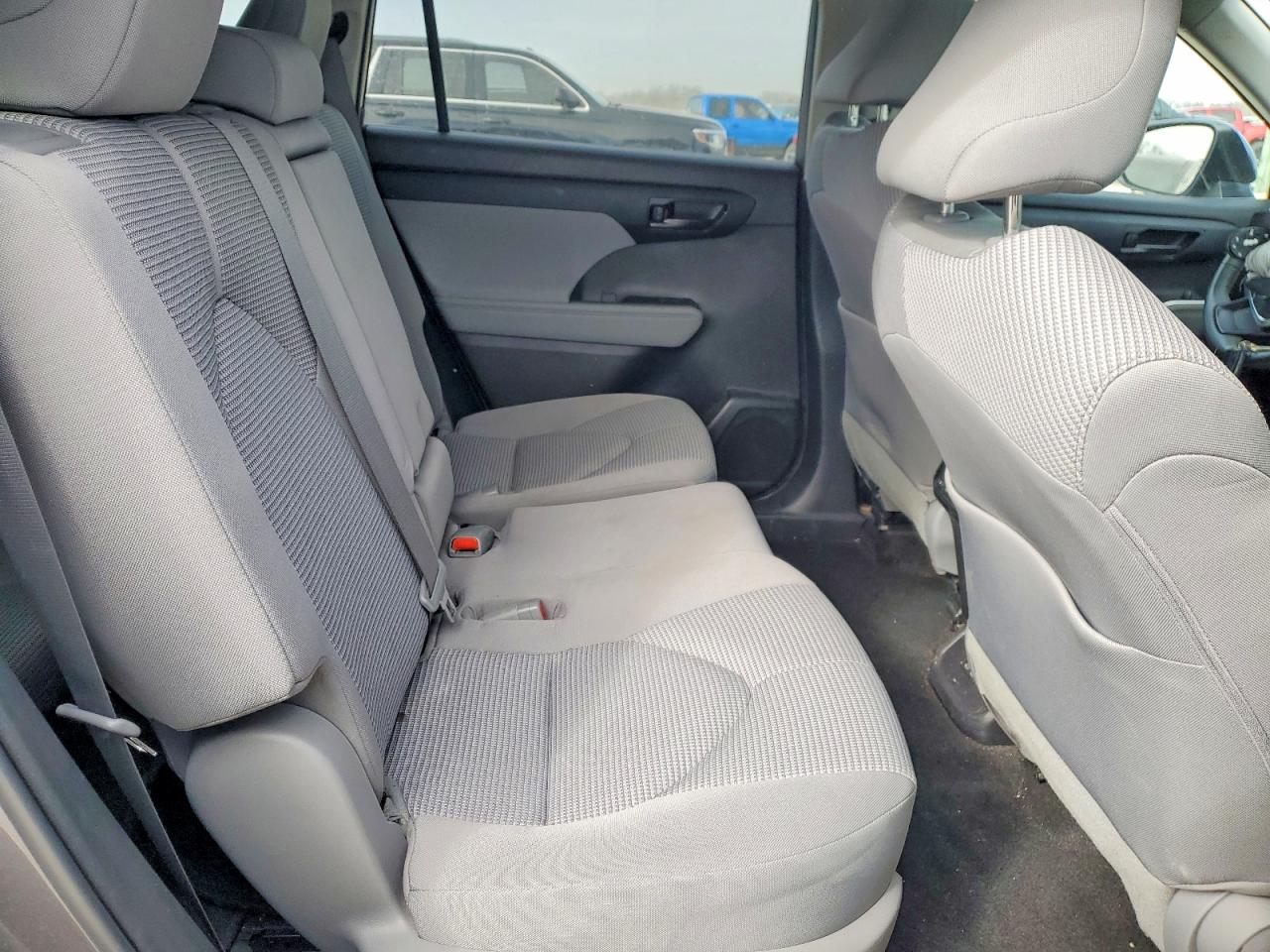 Toyota Highlander Le