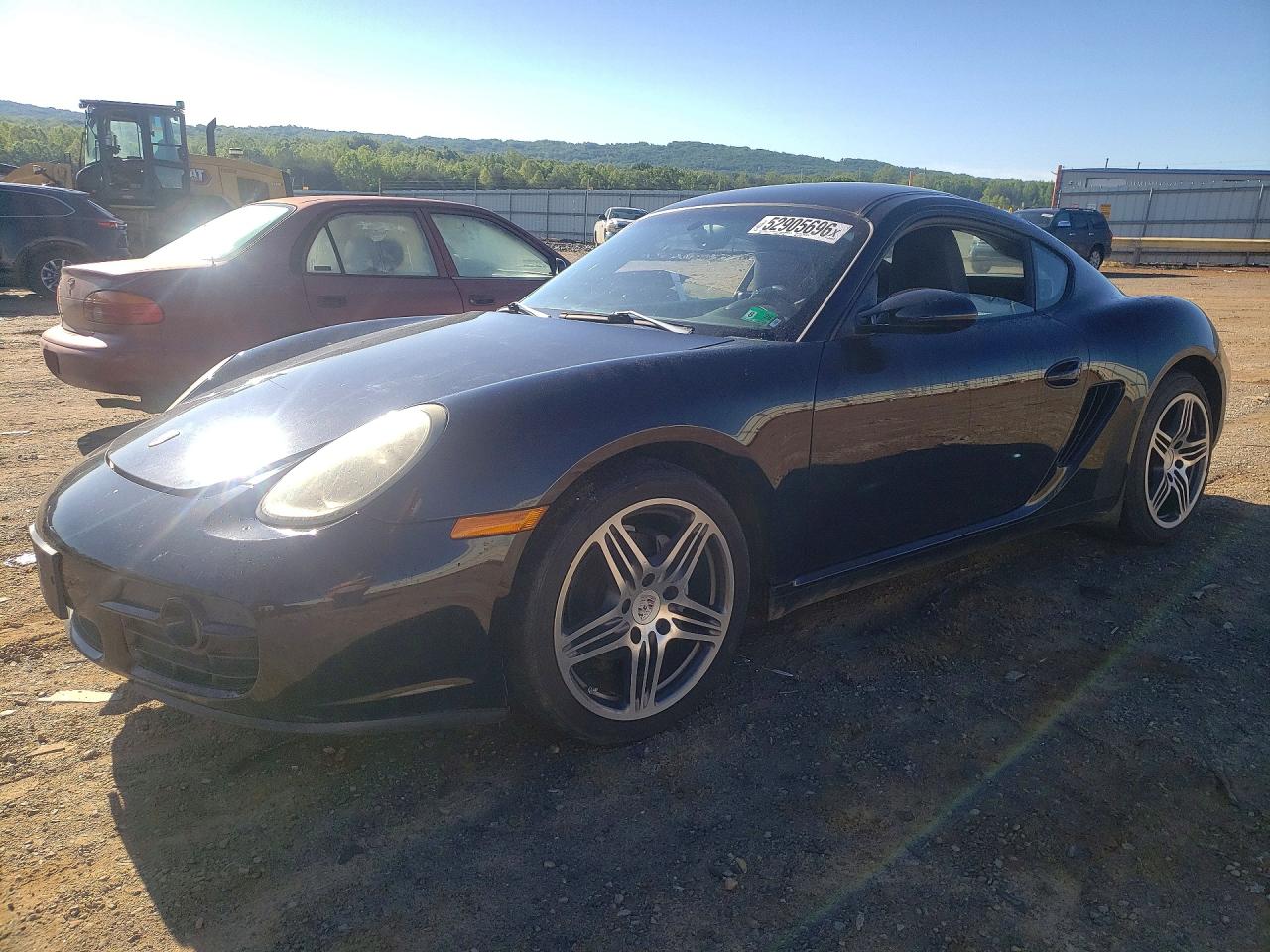 Salvage Porsche Cayman Image