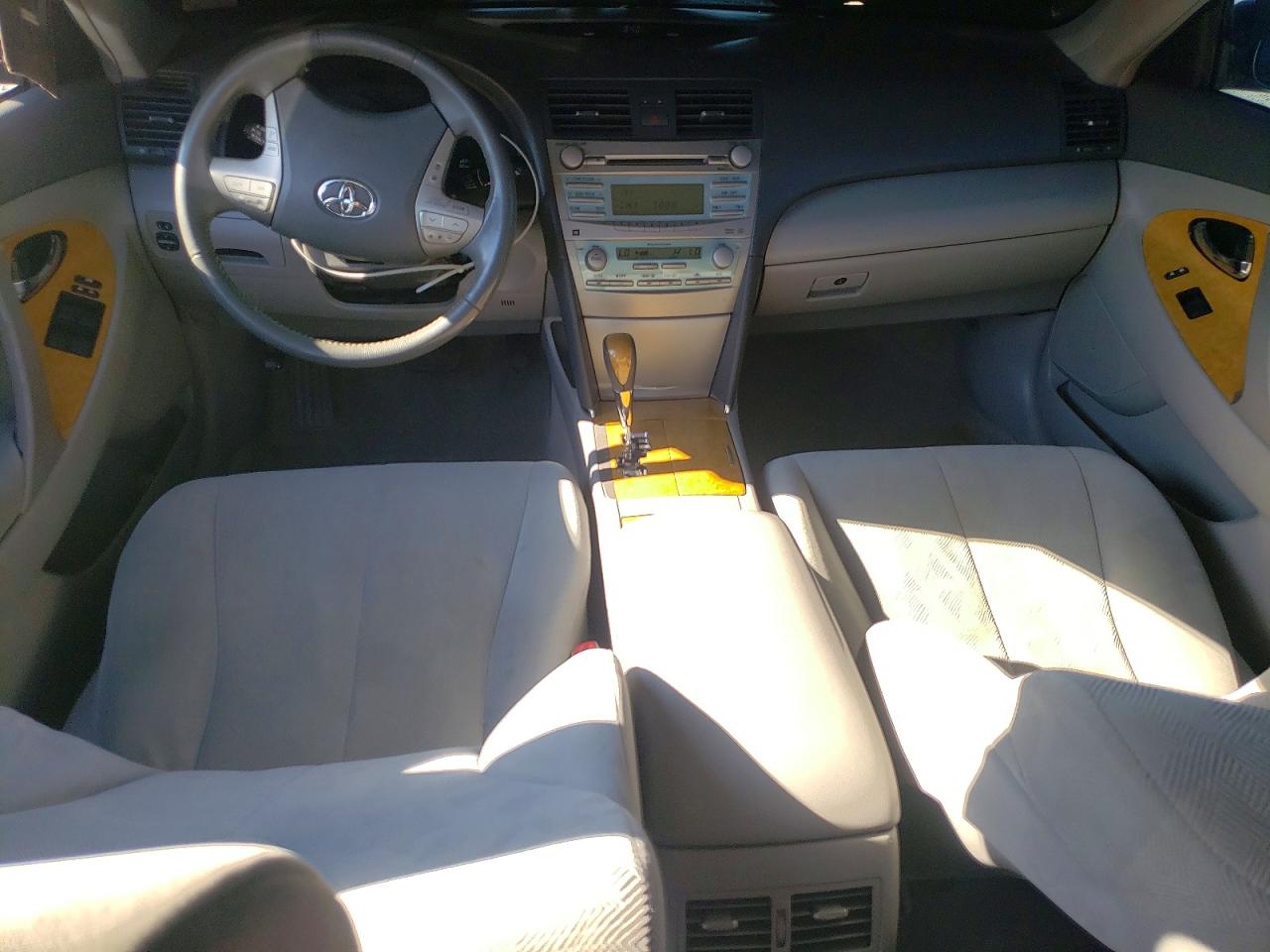 Toyota Camry Xle