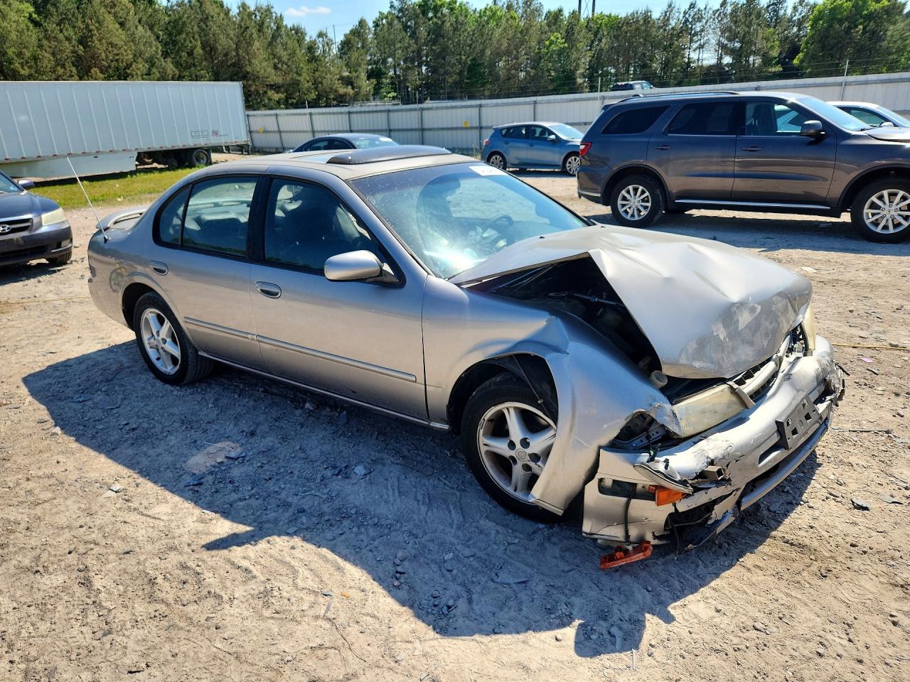 Nissan Maxima Gxe