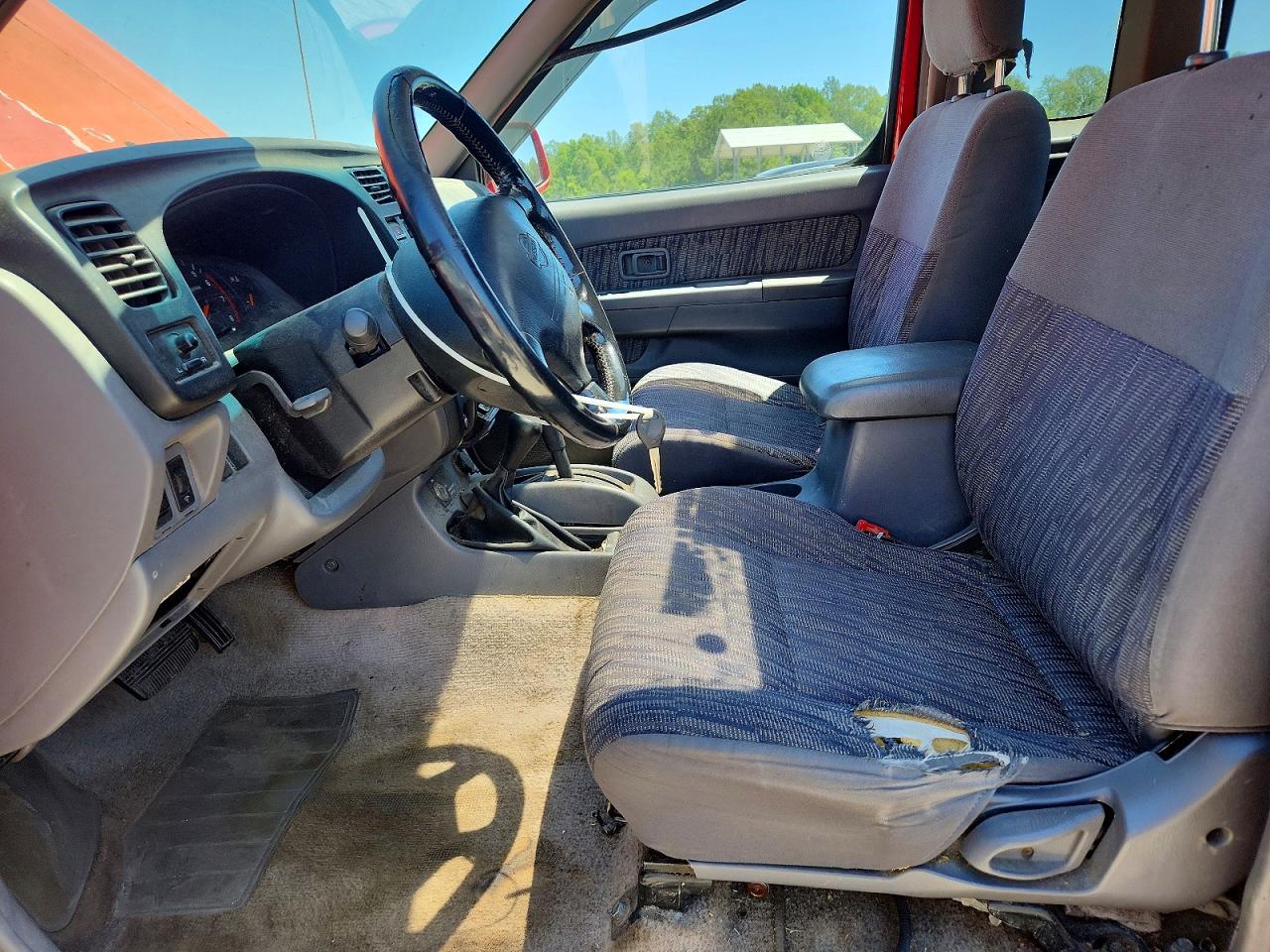 Nissan Frontier Xe-v6
