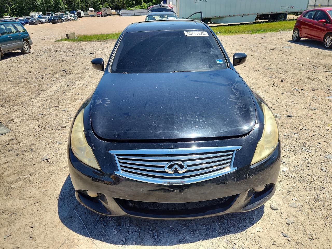 INFINITI G37 Journey