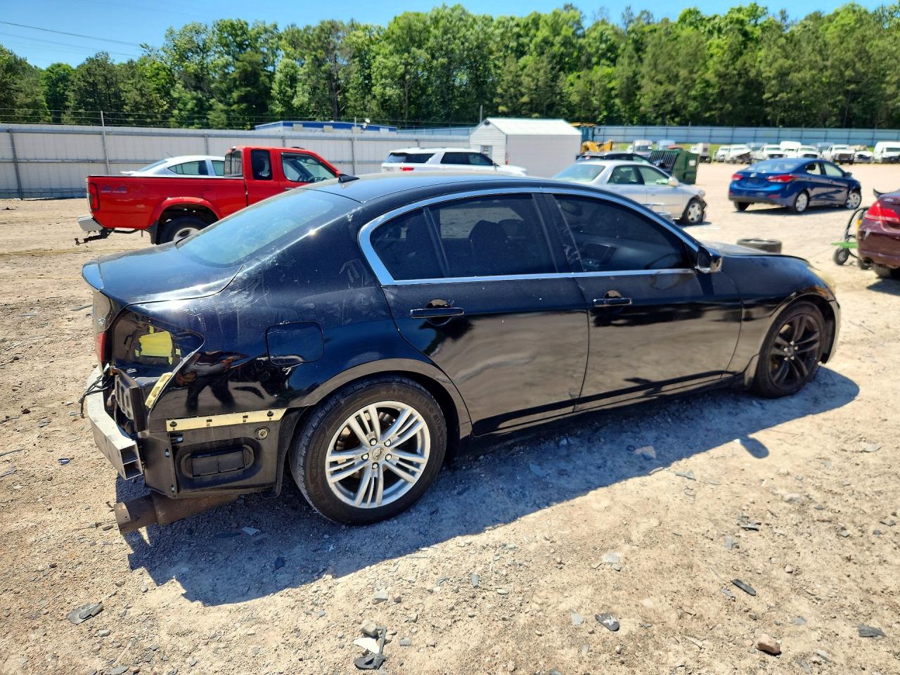 INFINITI G37 Journey