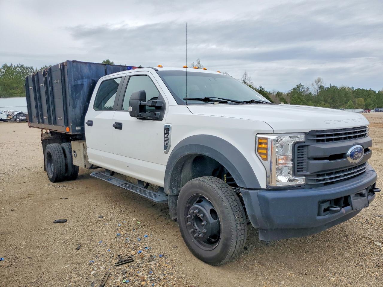Ford F-450 Super Duty