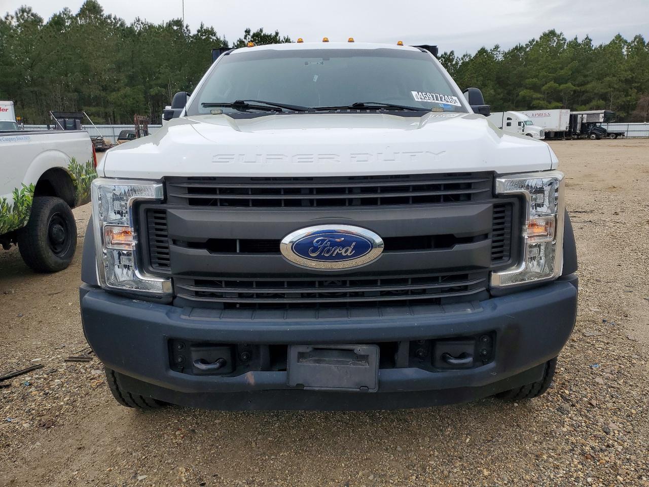 Ford F-450 Super Duty