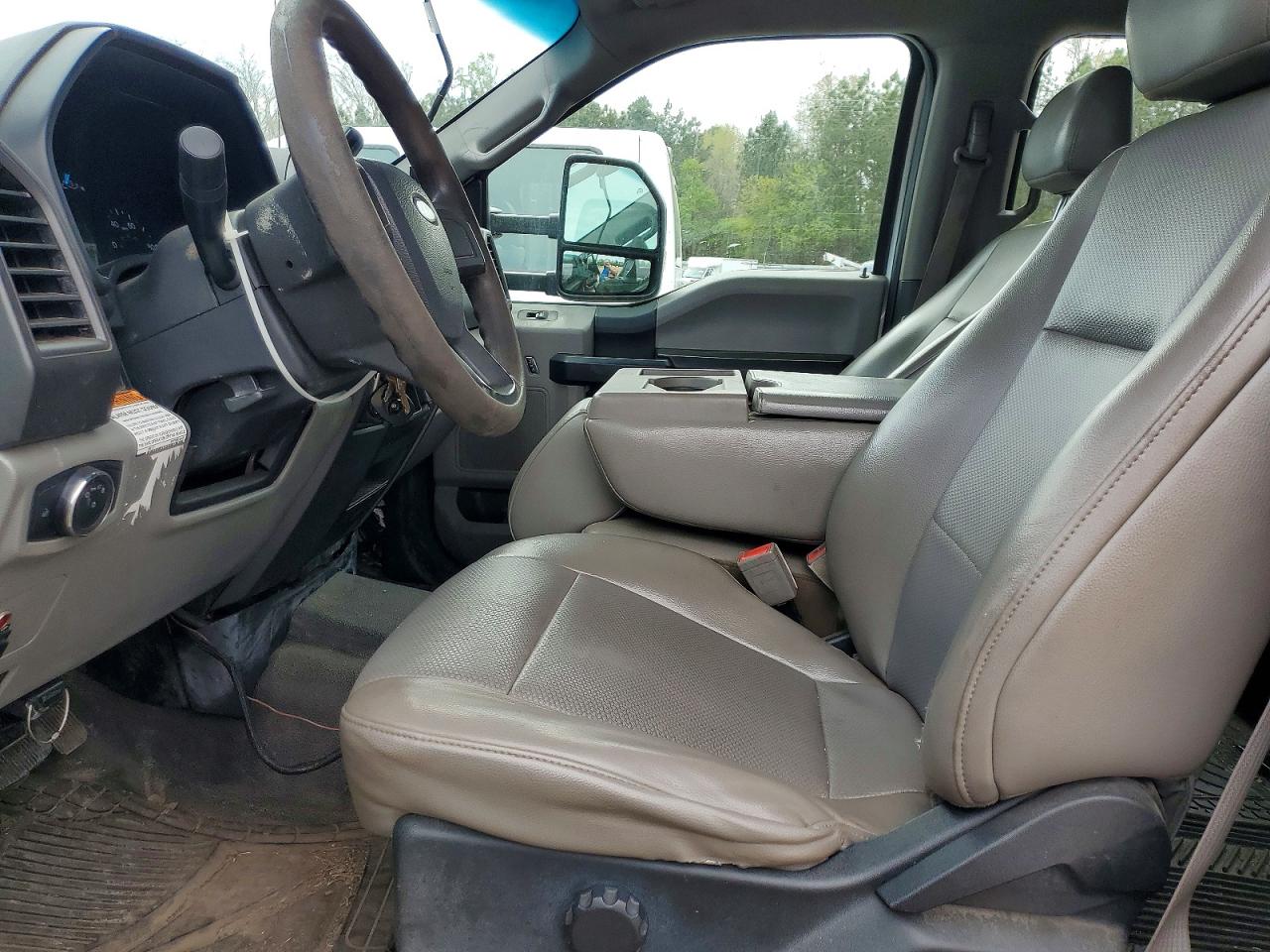 Ford F-450 Super Duty