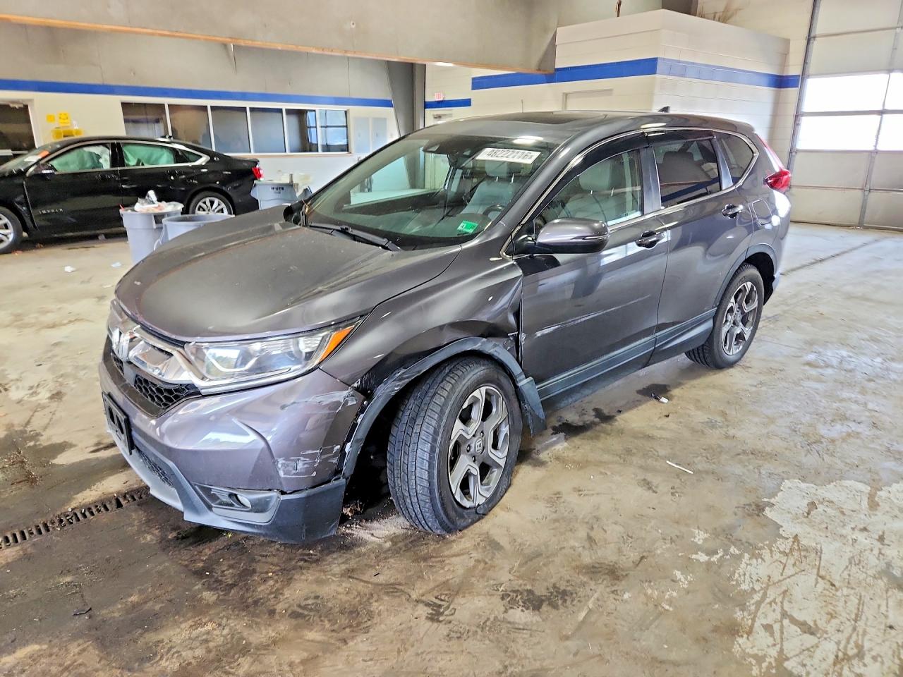 Salvage Honda Crv Image