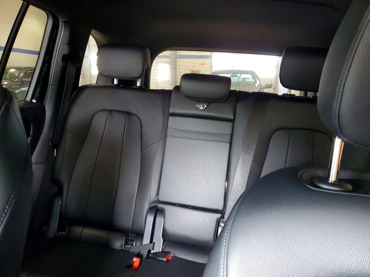 Mercedes-Benz GLB 250 4matic