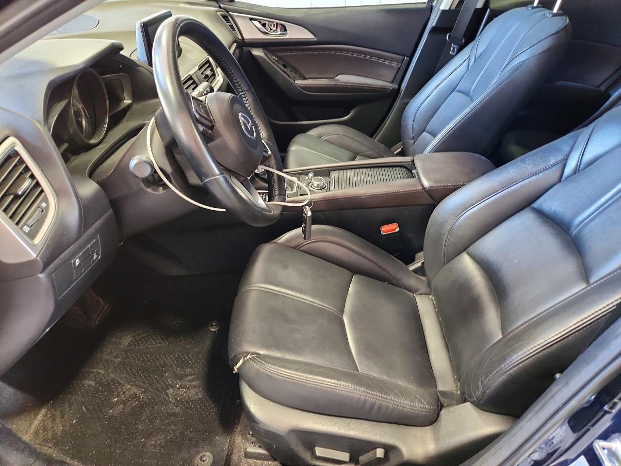 Mazda 3 Touring