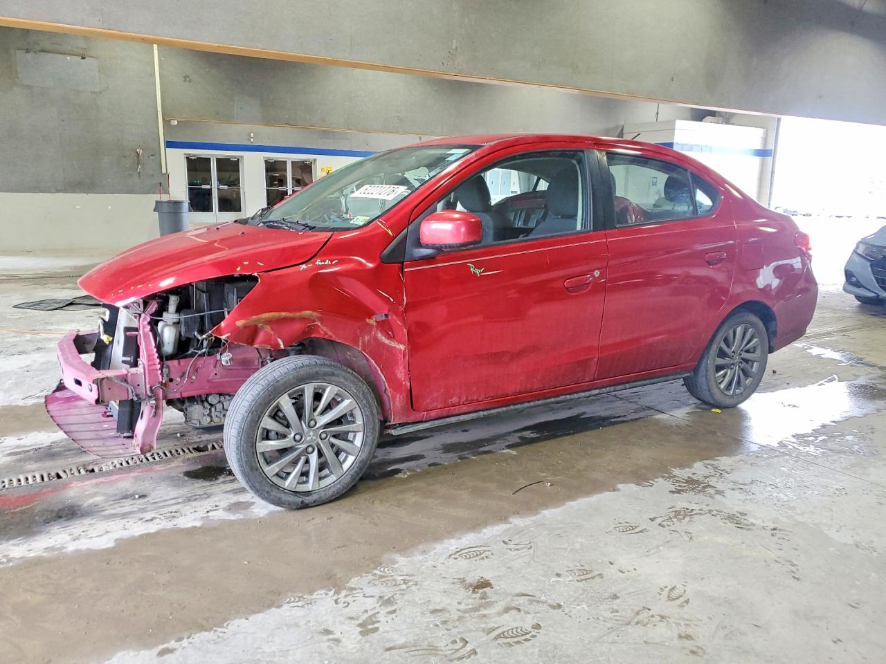 Salvage Mitsubishi Mirage Image