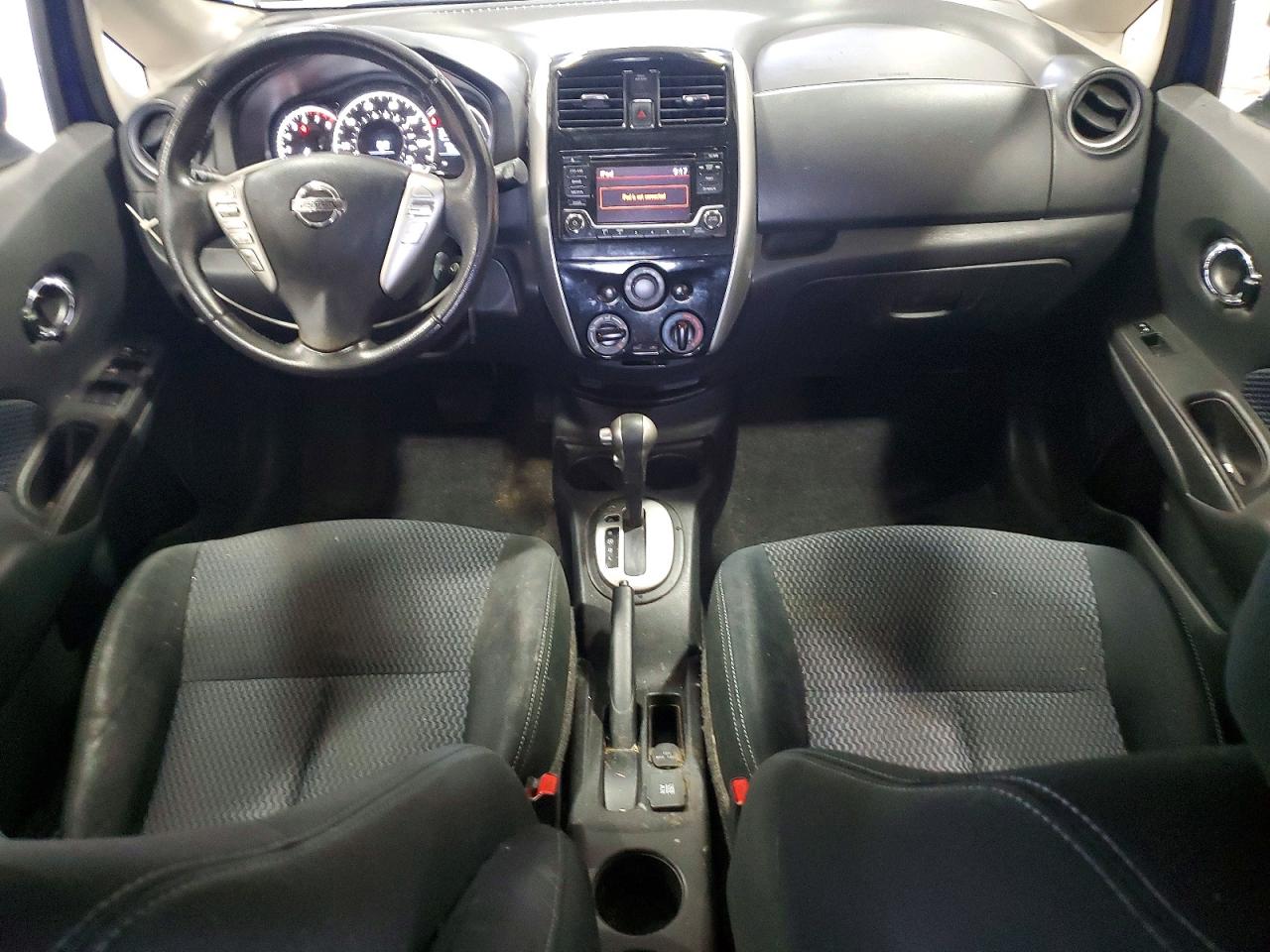 Nissan Versa Sv