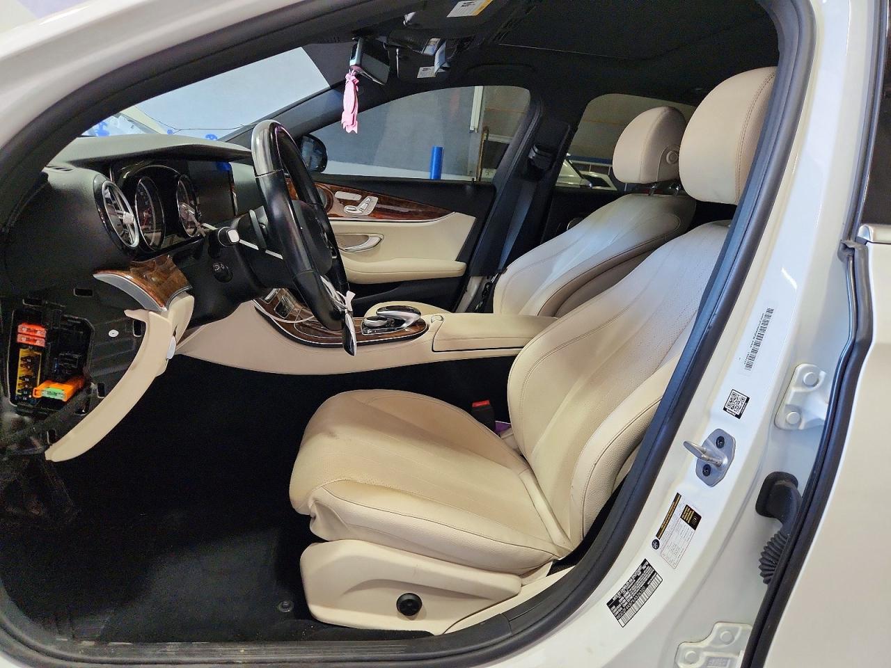 Mercedes-Benz E-Class 300 4matic