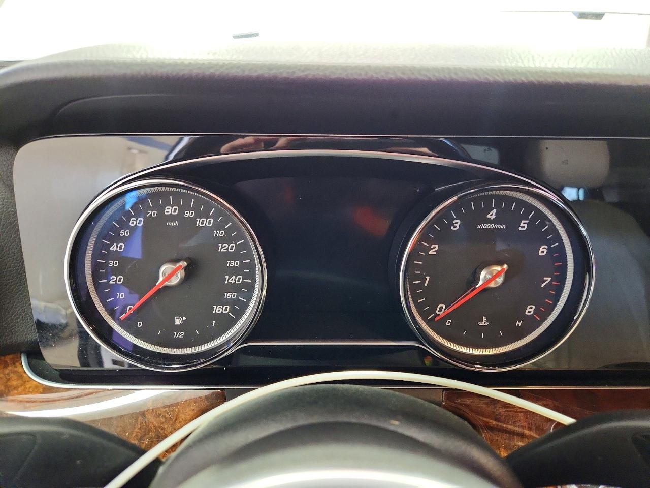 Mercedes-Benz E-Class 300 4matic