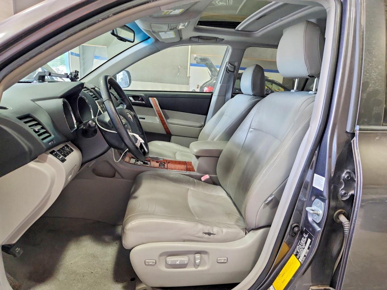 Toyota Highlander Limited
