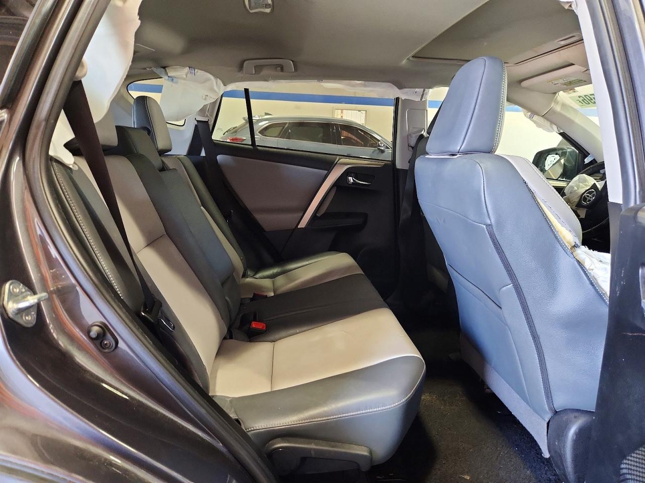 Toyota RAV4 Limited