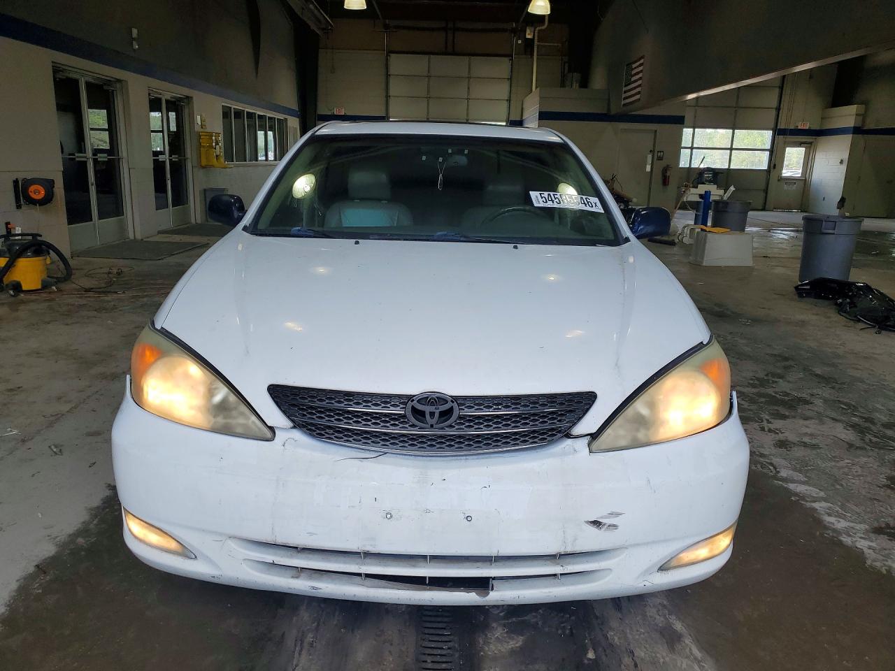 Toyota Camry Xle V6