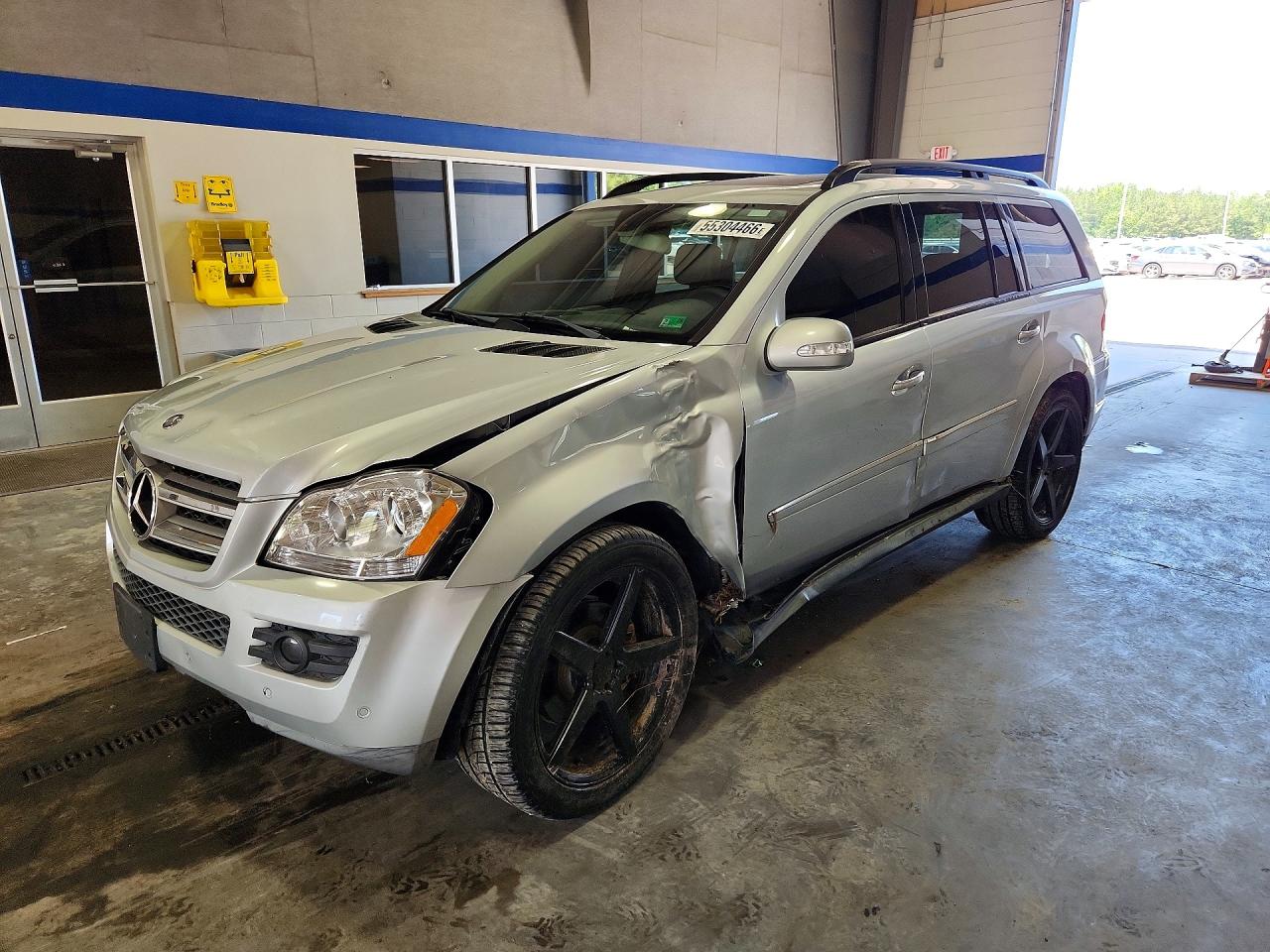 Salvage Mercedes-Benz G-Class Image