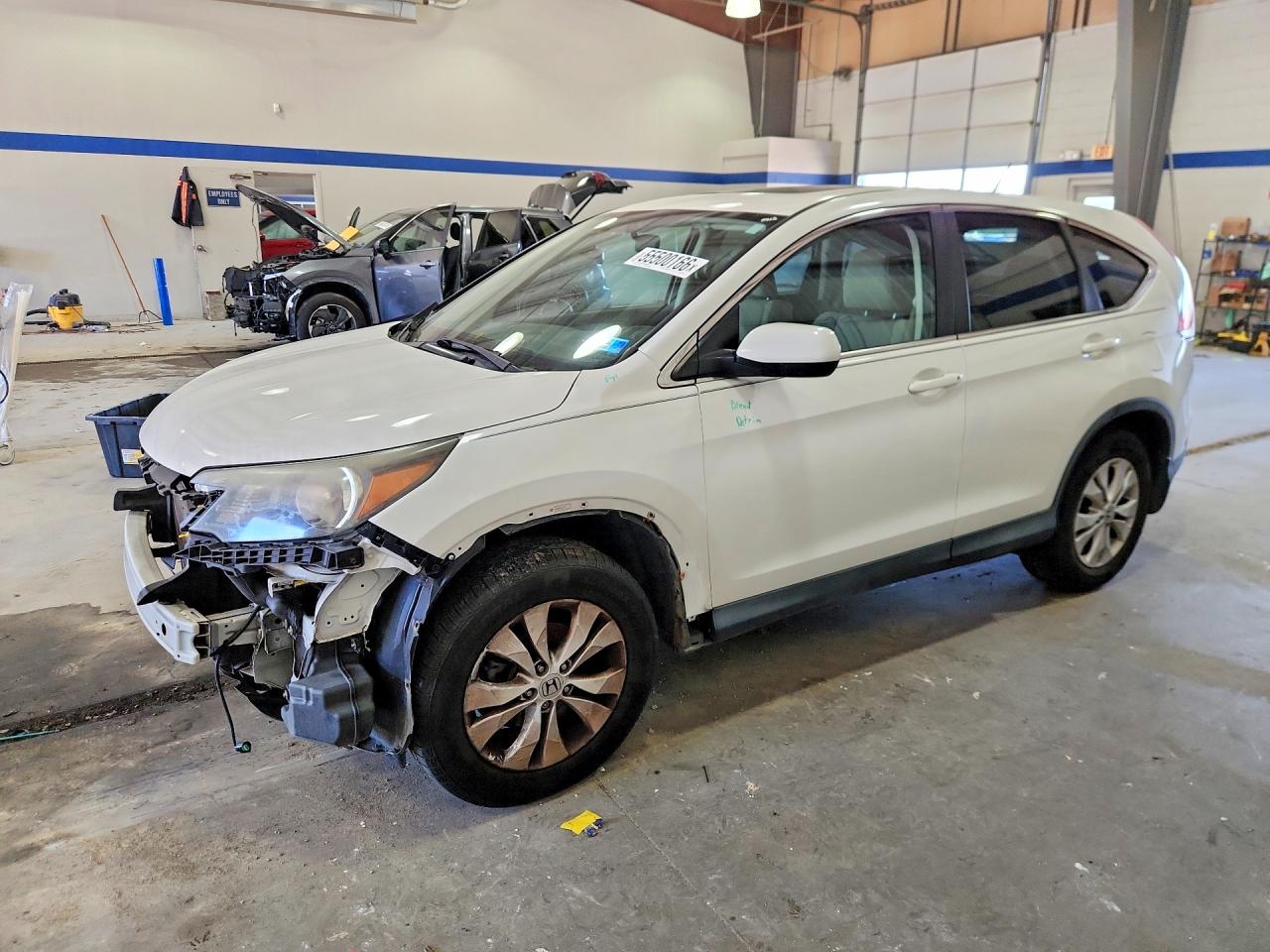 Salvage Honda Crv Image