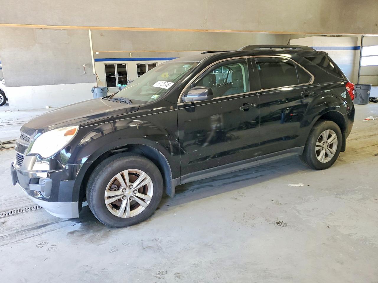 Salvage Chevrolet Equinox Image