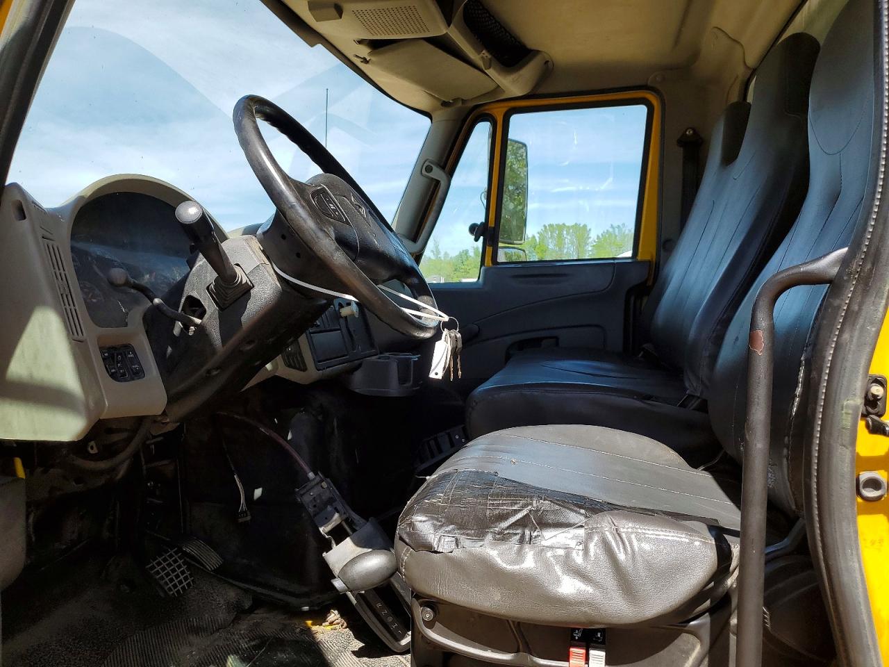 International 4300