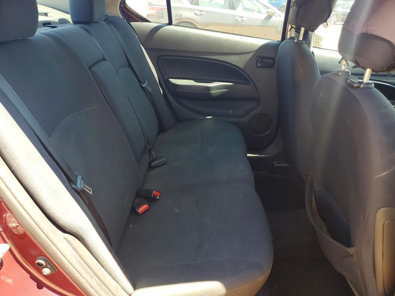 Mitsubishi Mirage G4 Es