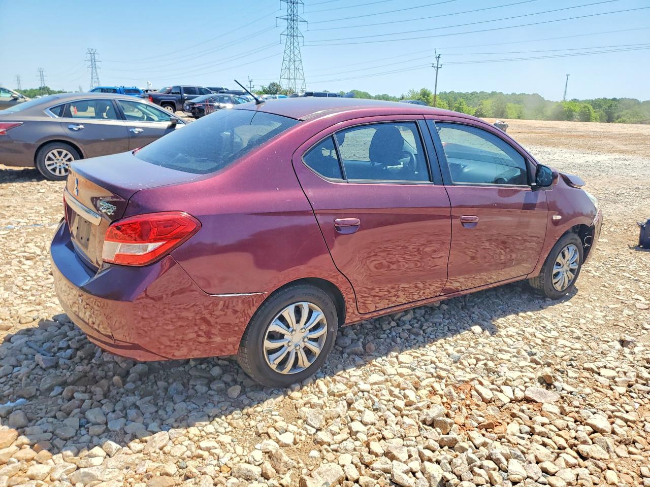 Mitsubishi Mirage G4 Es